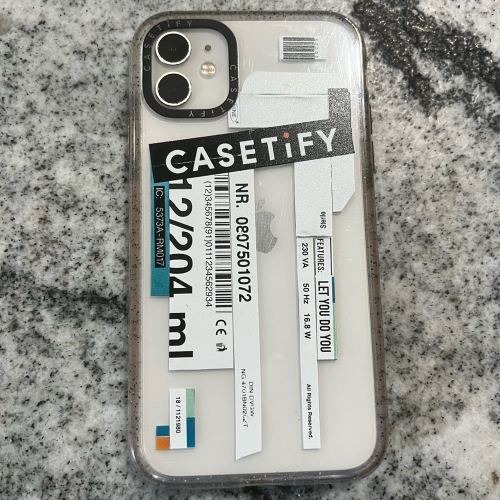 CASETIFY Detailed iPhone 11